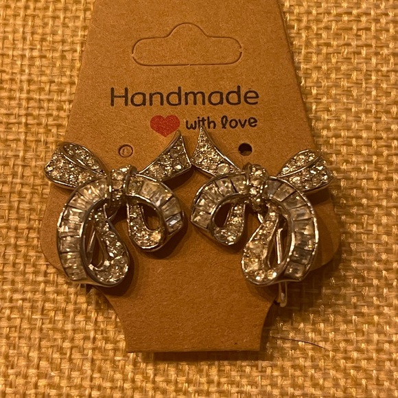 Trifari Jewelry - Vintage earrings